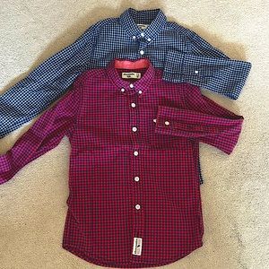 2 x Kids dress shirts, selling both together. Size 7/8. Blue & red,long sleeve
